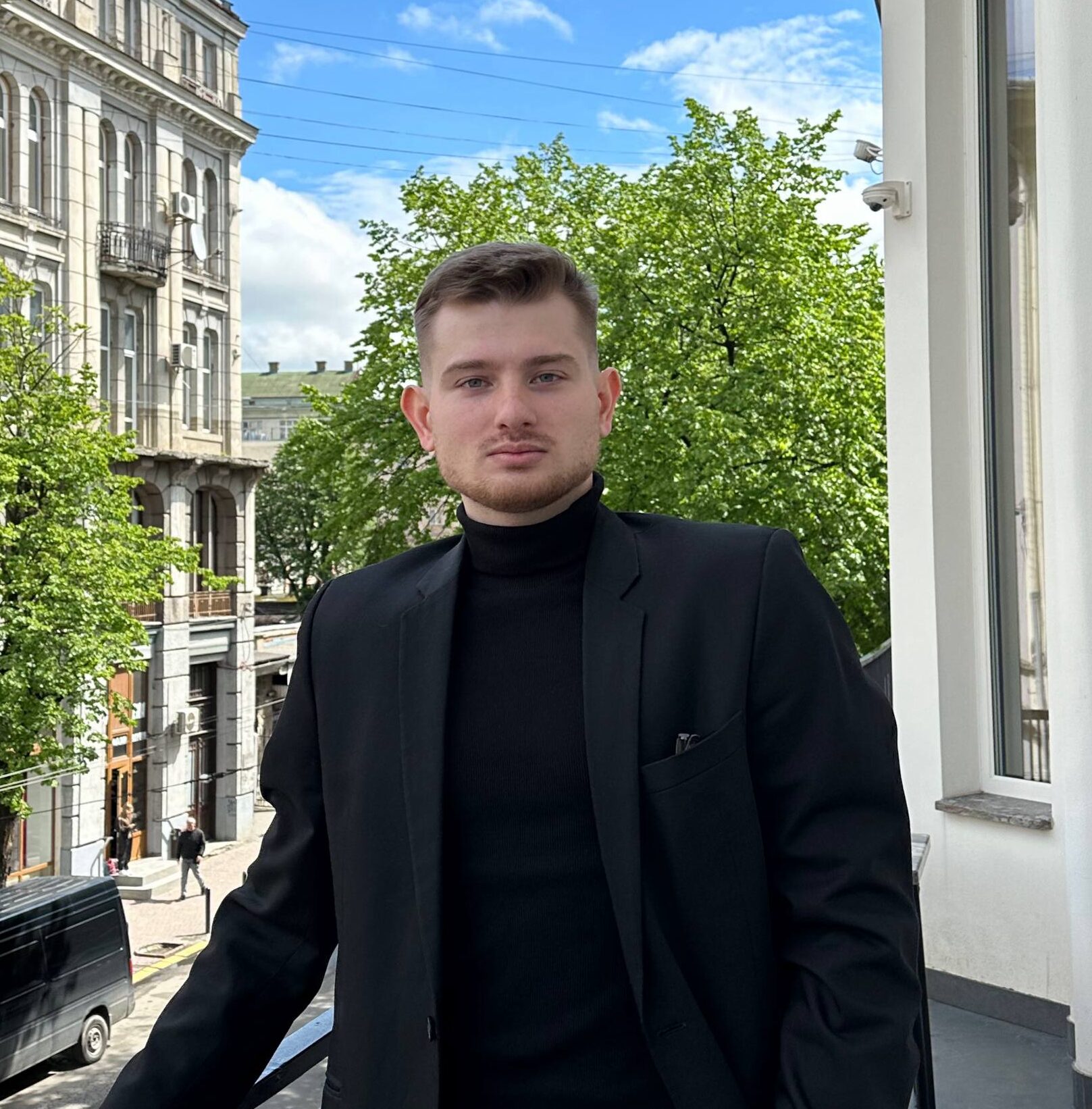 photo 2025 12 11 18 38 42